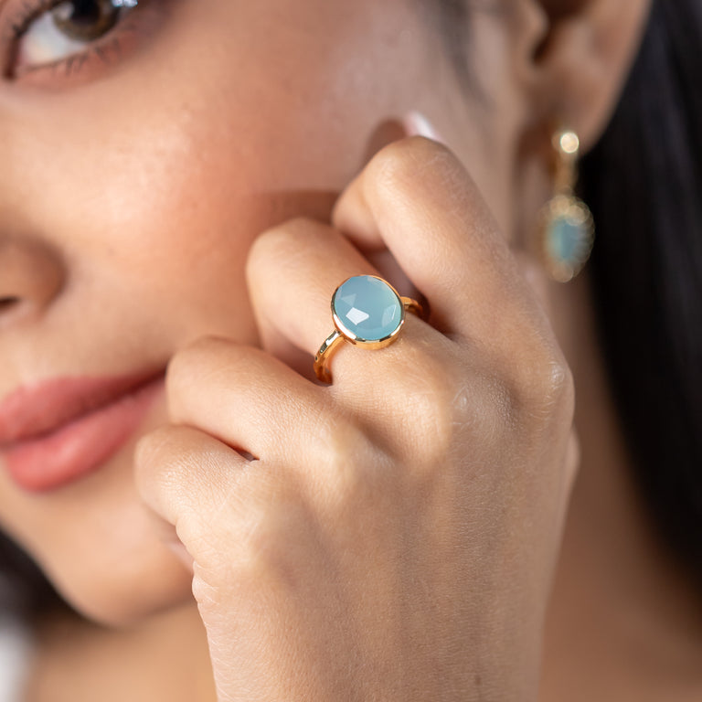 Ring CANDYS mit Blau Chalzedone 10 X 12  mm