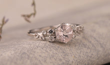 Ring  ELEONOR mit Rosenquarz