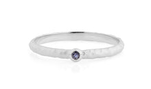 Ring VALERI 2 mm mit Saphir