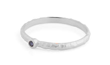Ring VALERI 2 mm mit Saphir