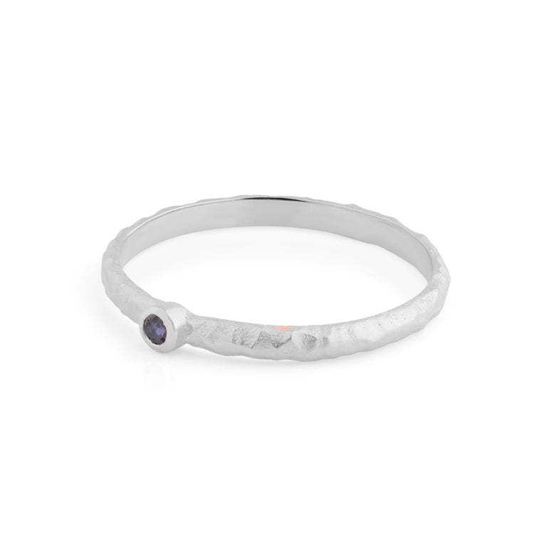 Ring VALERI 2 mm mit Saphir