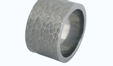 Ring SIMON – Massiv Silber, 15 mm, gehämmert & matt