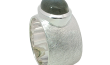 Unikate Ring NADINE – 925 Sterling Silber, Labradorit