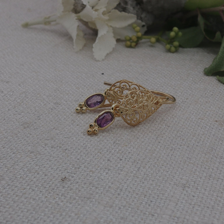 Ohrhänger HERMELIN  mit 3X5 mm Amethyste