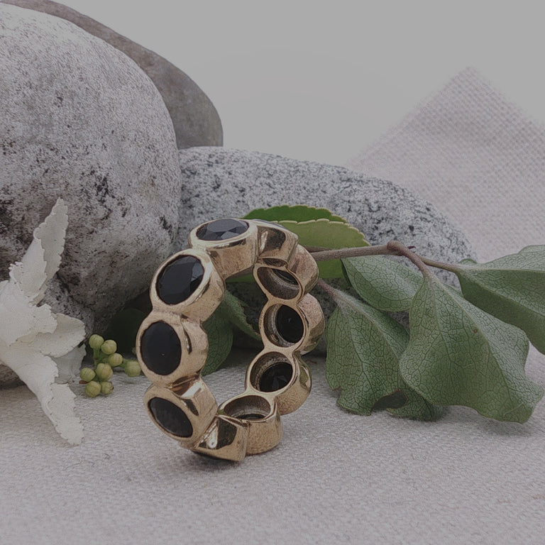 Memory Ring Onyx 6 mm Silber – Letztes Stück | Sale CHF 70