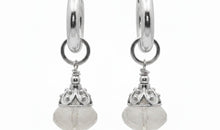 SET Creolen KAYLA 2.8 X 14 mm matt mit Mondstein Charms