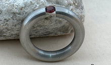 Pneu Ring Edelstahl mit Granate SALE