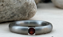 Pneu Ring Edelstahl mit Granate SALE