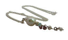 Ypsilon Halskette mit Barockperle und Turmalin-Charms