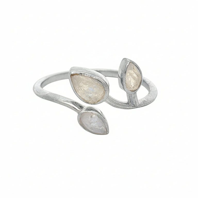 Ring NEREA mit Mondstein