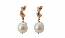 Creolen Agnes mit Barock Perlen