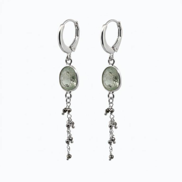 Creolen Elvia mit Prehnite und Hämatite