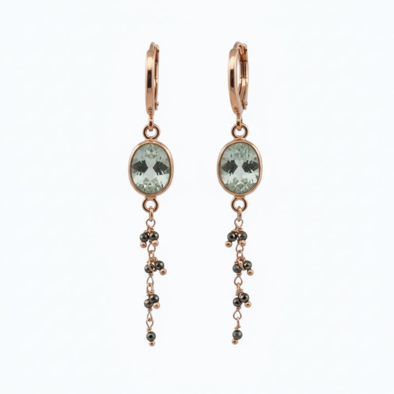 Creolen Elvia mit Prehnite und Hämatite