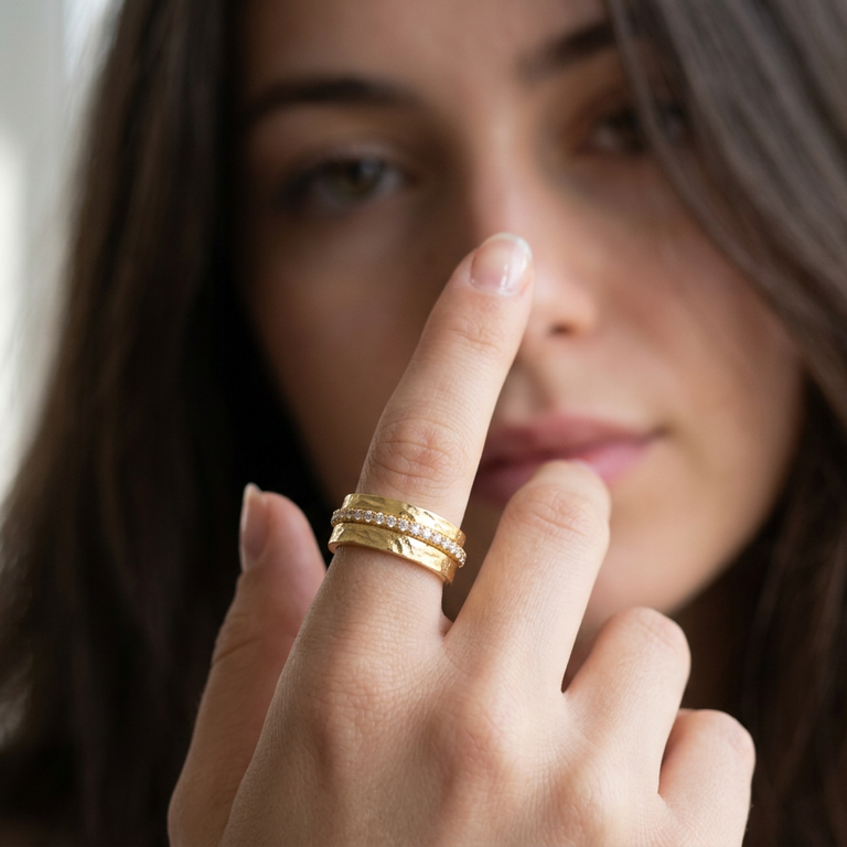 Ring ALVAR mit Topasen