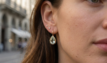 SERENAH Ohrhänger mit grünem Amethyst