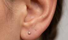 Ohrstecker BRIANA mit Diamant Full Cut 2.5 mm 18 K Gelbgold