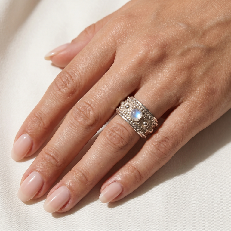 Ring Talina mit Regenbogen-Mondstein