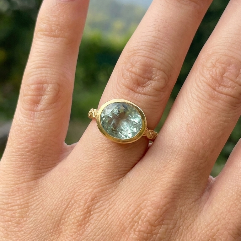 Aquamarine Ring Oval 8 X 10 mm – Floral