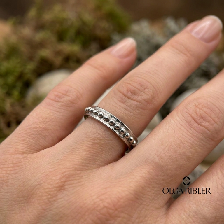 Noppen Ring 4 mm breit SALE