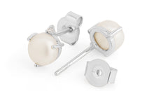 Ohrstecker JUNE mit Perlen 6mm