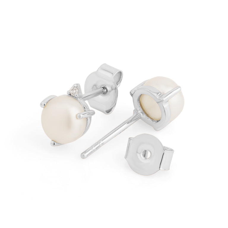 Ohrstecker JUNE mit Perlen 6mm
