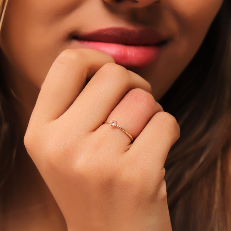 Ring  MINI BRIANA  mit rosa Turmalin 3mm 18k Gold