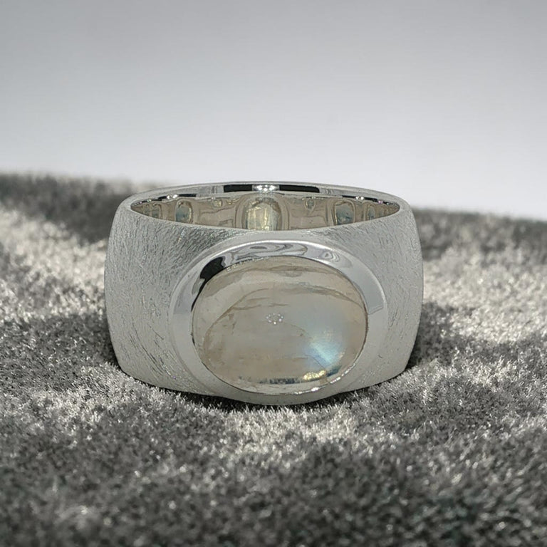 Unikate Ring NADINE – 925 Sterling Silber, Mondstein