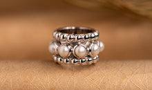 Moving Ring SARINA Perlen 17 mm