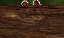 Ohrstecker ATHINA mit Rubin