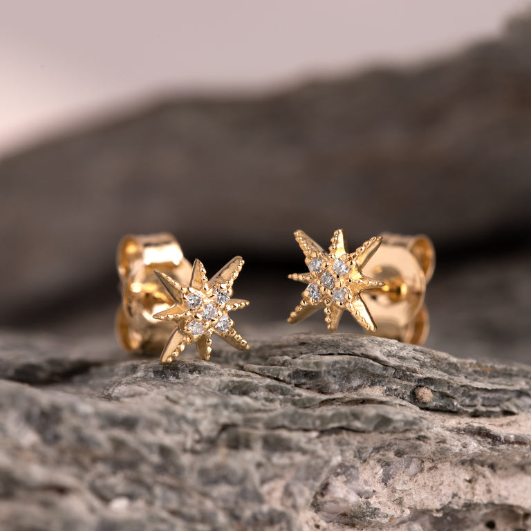 Ohrstecker NERINA mit Diamant