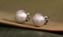 Ohrstecker HANNAH  10 mm
