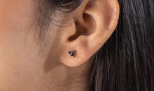 Ohrstecker TRINITY mit Saphir 1.5 mm