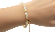 Edelsteinarmband mit Opal