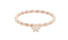 Ring TWIST mit Mondstein