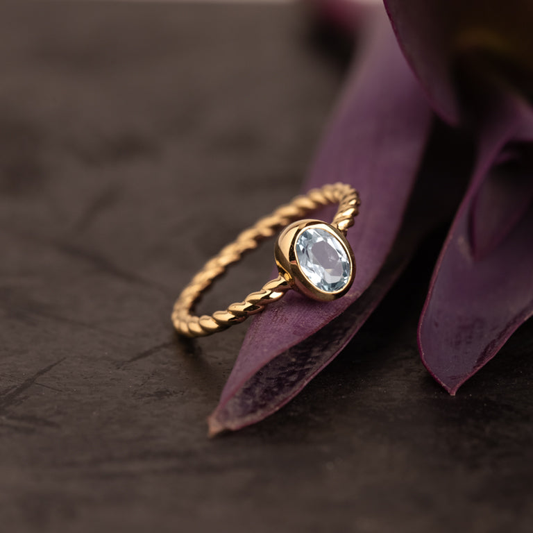 Ring  EMILY Aquamarin 7X9mm