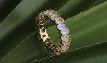 Ring AYAT mit Mondstein 3X5mm