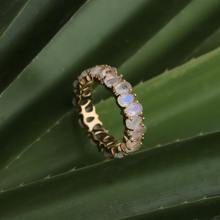 Ring AYAT mit Mondstein 3X5mm