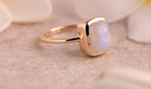 Ring REDECCA Mondstein 7 X 9 mm