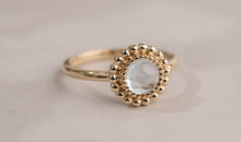Ring LADINA mit Blautopas