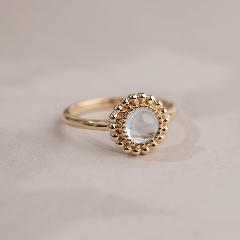 Ring LADINA mit Blautopas