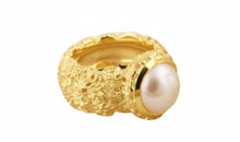 Ring LOTTA Perle | Statement Ring mit Rosenmuster