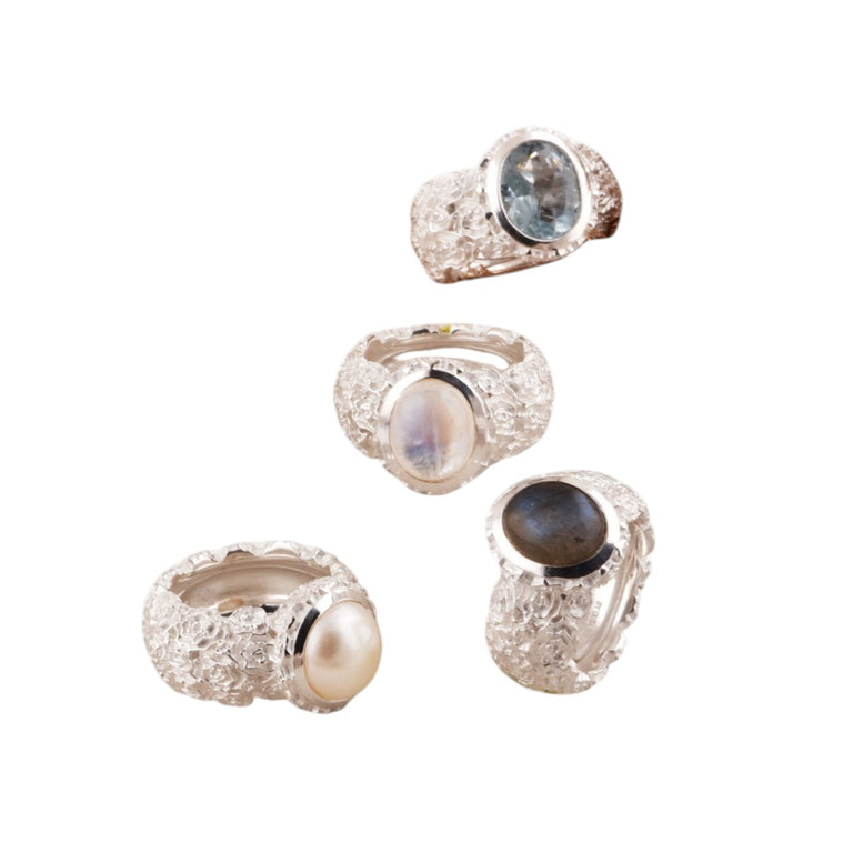 Ring LOTTA Perle | Statement Ring mit Rosenmuster