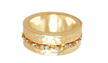 Alavissa Ring mit Topas Steinen 8 mm