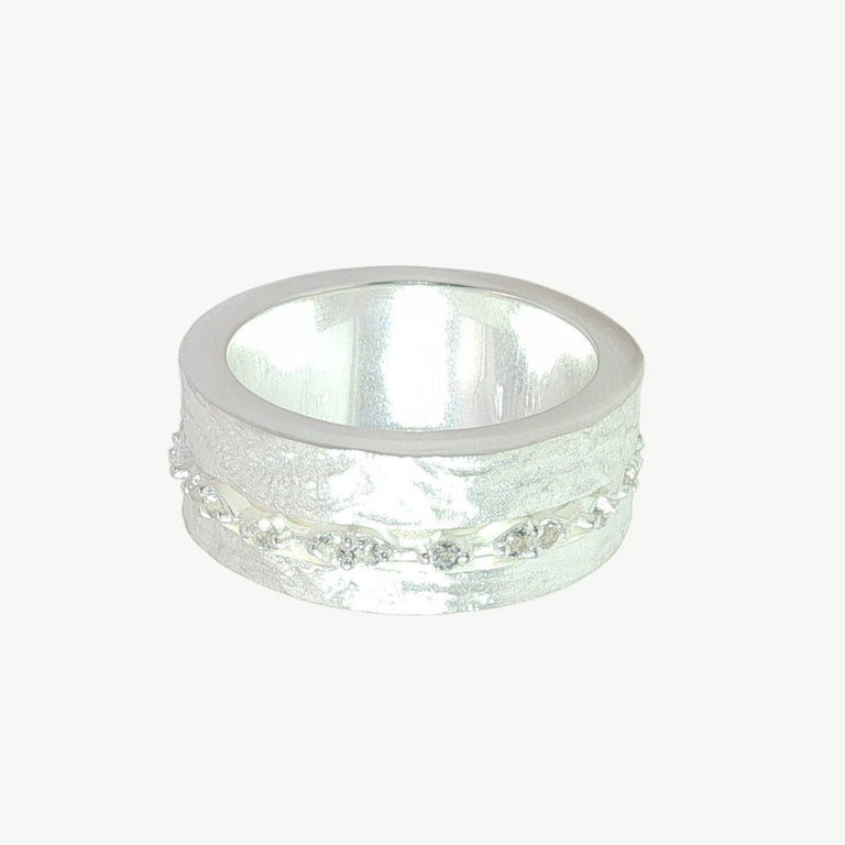 Alavissa Ring mit Topas Steinen 8 mm