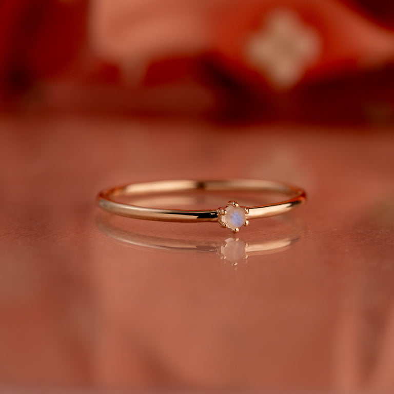 Engagement Ring BRIANA mit Mondstein 2mm