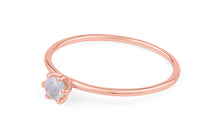 Ring  MINI BRIANA  mit Mondstein 3mm