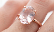 Ring FLORINEA mit Rosenquarz 6X8 mm