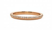 Ring TALIA 2.5 mm mit Topasen