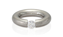 Edelstahl Ring mit Zirkonia PNEU 6mm gemustert
