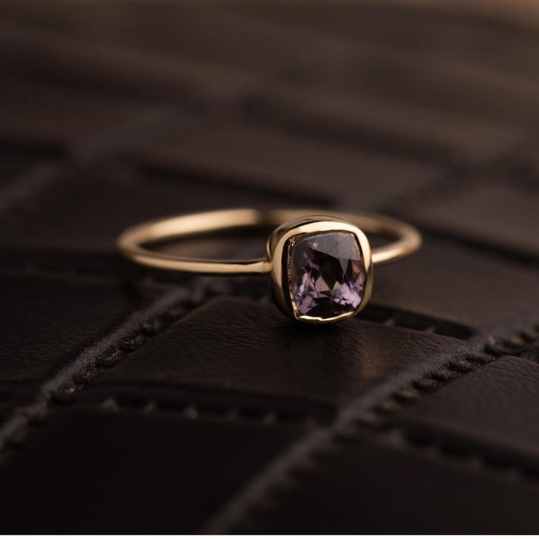Ring LENNJA Gold mit Spinel